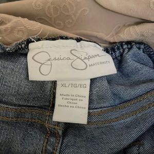 Jessica Simpson maternity jeans